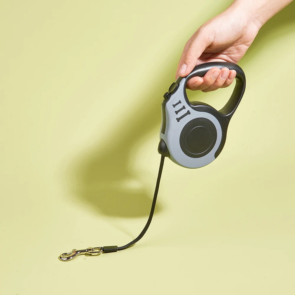 Retractable Dog Leash 3M & 5M – Safety and Freedom for Your Pet